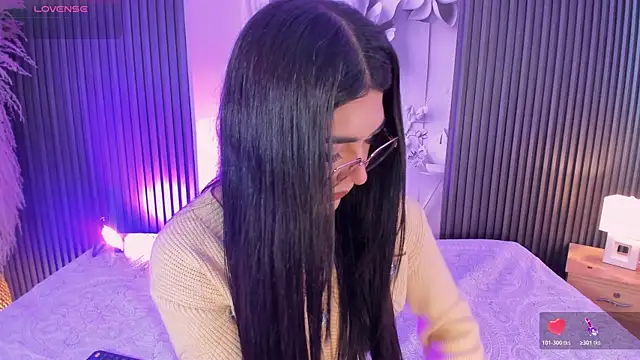Snapshot of RoseCassie chatting on 06.23.26 RoseCassie online show from 06.23.26