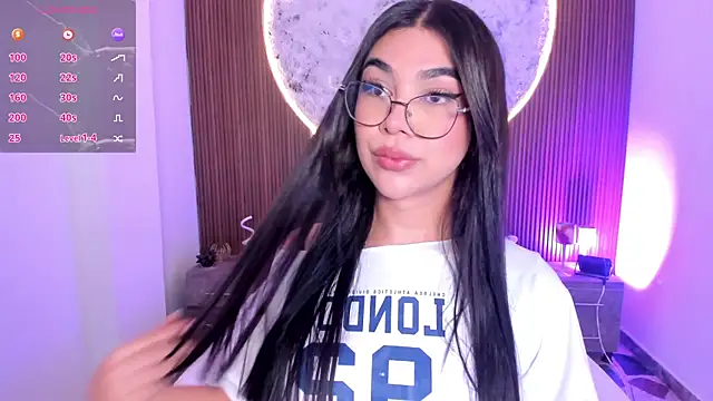 Snapshot of RoseCassie chatting on 07.12.26 RoseCassie online show from 07.12.26