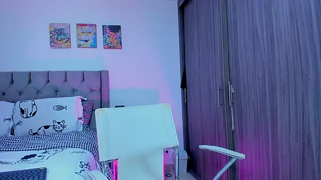 Sara Leblanc online show from 09.09.25