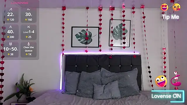 mia collens online show from 03.12.25