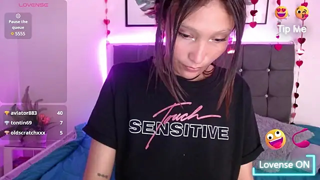 mia collens online show from 03.16.25