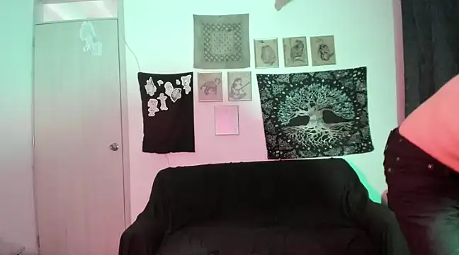 Snapshot of Antonello_Vannucci chatting on 01.25.25 Antonello Vannucci online show from 01.25.25