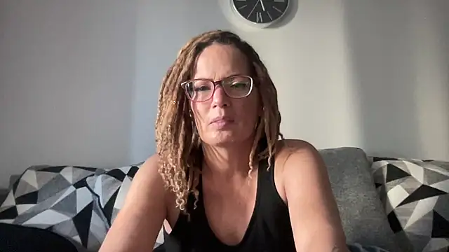 skarfos1babe69 online show from 12.29.24