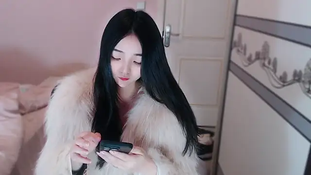 xiao-xiao-D online show from 10.24.25