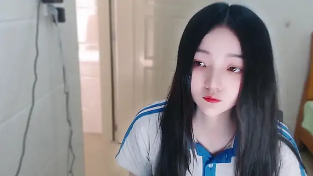 Snapshot of xiao-xiao-D chatting on 03.08.26 xiao-xiao-D online show from 03.08.26