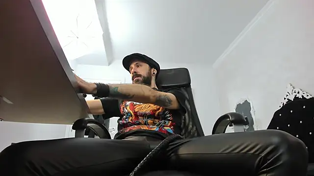 AxelColton online show from 01.03.25