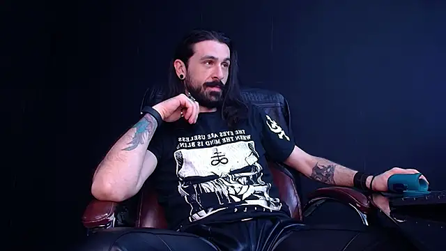 AxelColton online show from 11.06.25