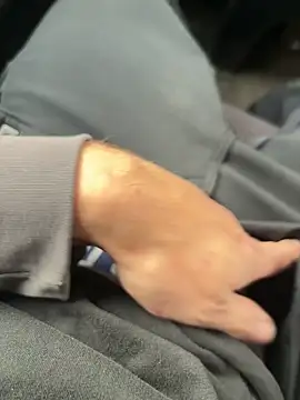 Snapshot of BobMeinster chatting on 12.03.25 BobMeinster online show from 12.03.25