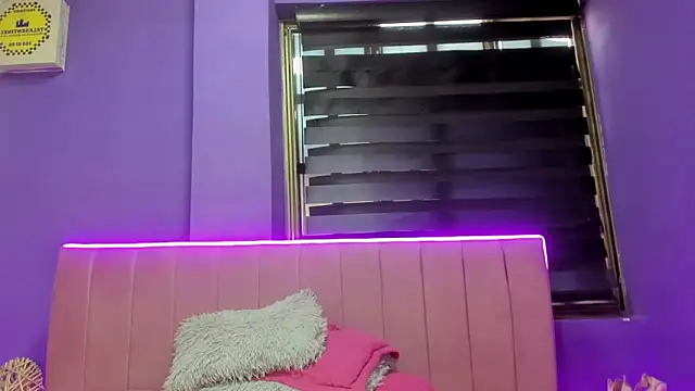 CintiaWalker online show from 03.04.26