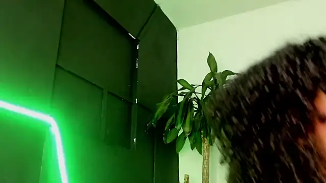 CintiaWalker online show from 04.19.26