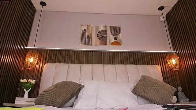 PerlaPreciosa online show from 04.17.26