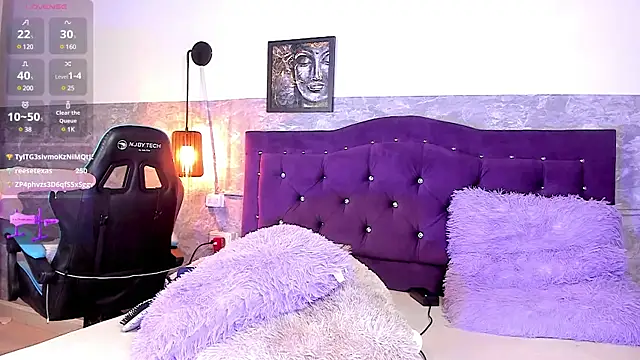 Snapshot of Little_lili19 chatting on 03.11.25 Little lili19 online show from 03.11.25