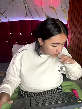 michell boobs  online show from 10.14.25