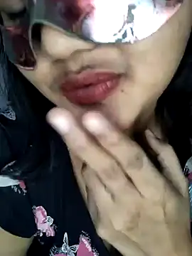 Snapshot of Riya_Stream01 chatting on 01.11.25 Riya Stream01 online show from 01.11.25