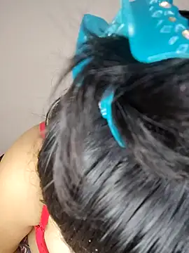 Snapshot of Riya_Stream01 chatting on 02.05.25 Riya Stream01 online show from 02.05.25