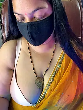 FlatVincy4 online show from 11.20.25