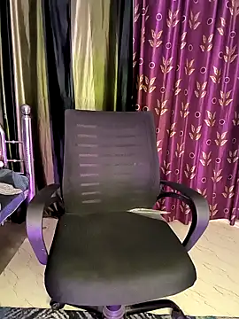 hot menka online show from 01.05.25