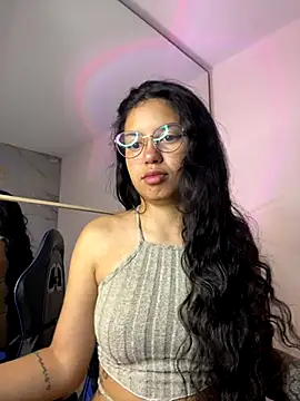 Rosita forever  online show from 11.28.25