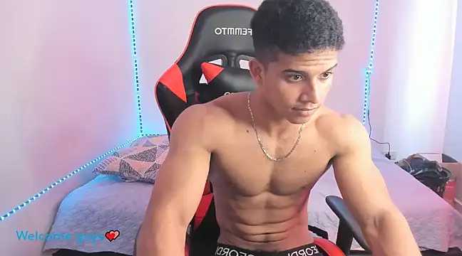 oliver thompsson7 online show from 12.19.24