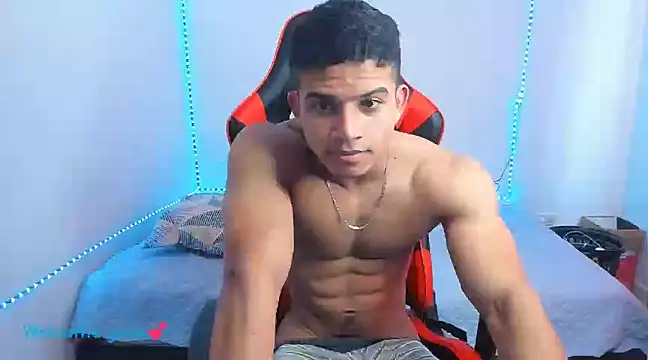 oliver thompsson7 online show from 12.30.24