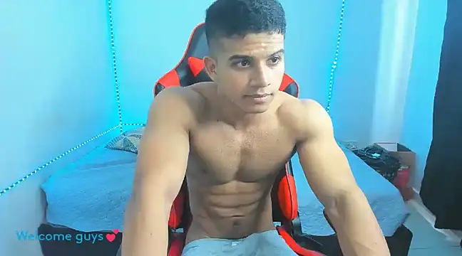 oliver thompsson7 online show from 02.08.25