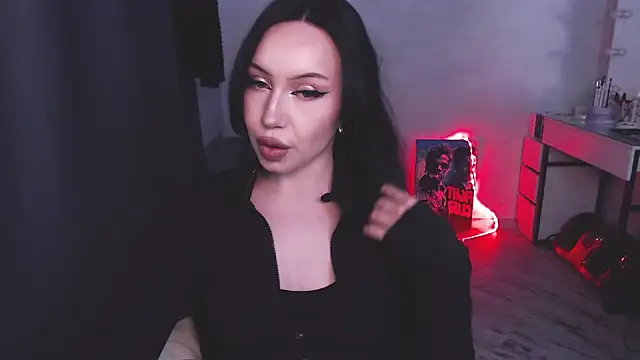 Snapshot of MoranaMissGod chatting on 02.13.25 MoranaMissGod online show from 02.13.25