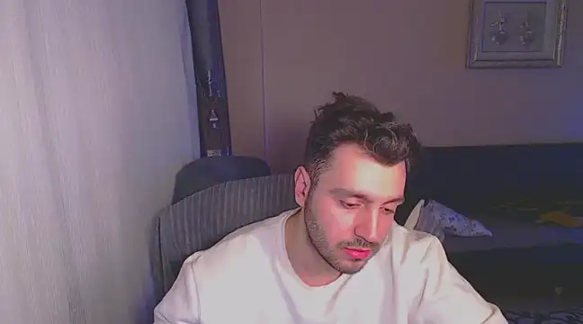 handsomeee04 online show from 03.05.25