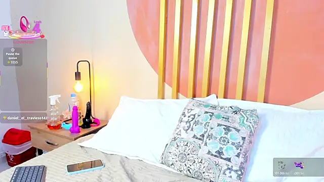 Nicole Angels  online show from 01.07.26