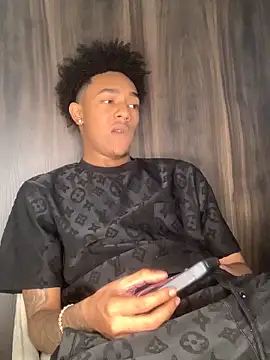 Boy cock18 online show from 11.04.25