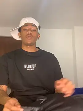 Boy cock18 online show from 11.26.25