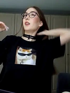 SashaMeow online show from 02.23.25