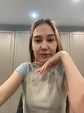 Snapshot of SashaMeow chatting on 05.11.26 SashaMeow online show from 05.11.26