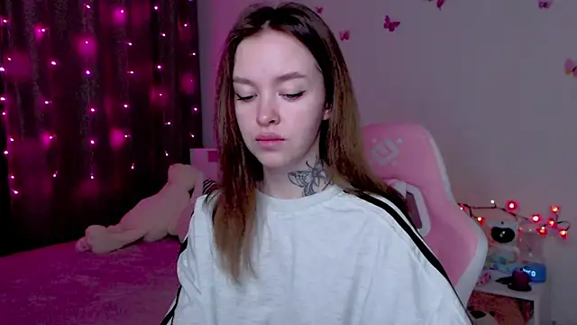 Naughty Mable online show from 10.28.25