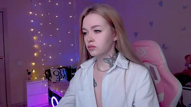 Naughty Mable online show from 03.31.26