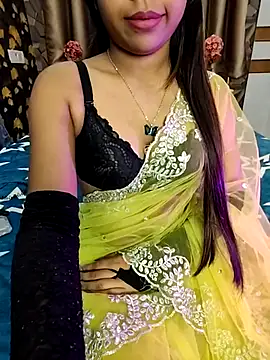 Little  Lia online show from 03.06.25