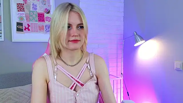 NellieLoyns online show from 03.16.25