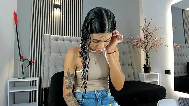 GysellHanson online show from 11.16.25