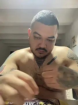 El Titan1998 online show from 03.04.25