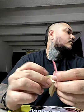 El Titan1998 online show from 09.10.25