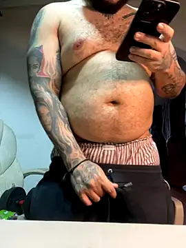 El Titan1998 online show from 10.14.25