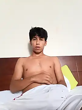 Snapshot of Andres123cv chatting on 09.20.25 Andres123cv online show from 09.20.25