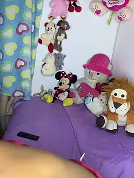 Snapshot of Charlotemonroe chatting on 02.11.25 Charlotemonroe online show from 02.11.25