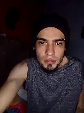 Snapshot of BlakeandRouse chatting on 12.18.25 BlakeandRouse online show from 12.18.25