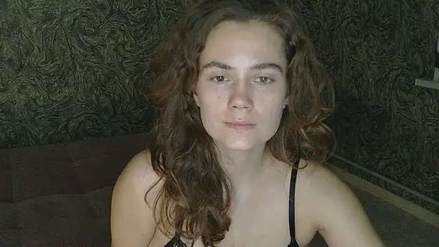 Snapshot of CurlyNed chatting on 01.14.25 CurlyNed online show from 01.14.25