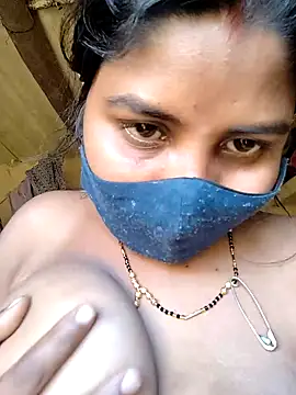 Snapshot of sweet_suman chatting on 02.12.25 sweet suman online show from 02.12.25