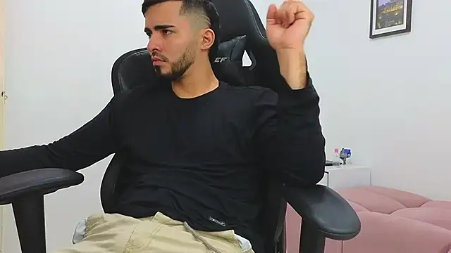 Massimoo 07 online show from 01.22.25