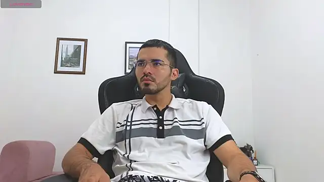 Massimoo 07 online show from 12.04.25