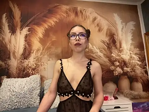 EmaLowe online show from 03.22.26