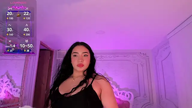 Snapshot of stefany_duque1_ chatting on 02.15.25 stefany duque1  online show from 02.15.25