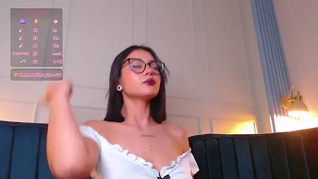 Snapshot of Abbydreams_ chatting on 02.06.25 Abbydreams  online show from 02.06.25